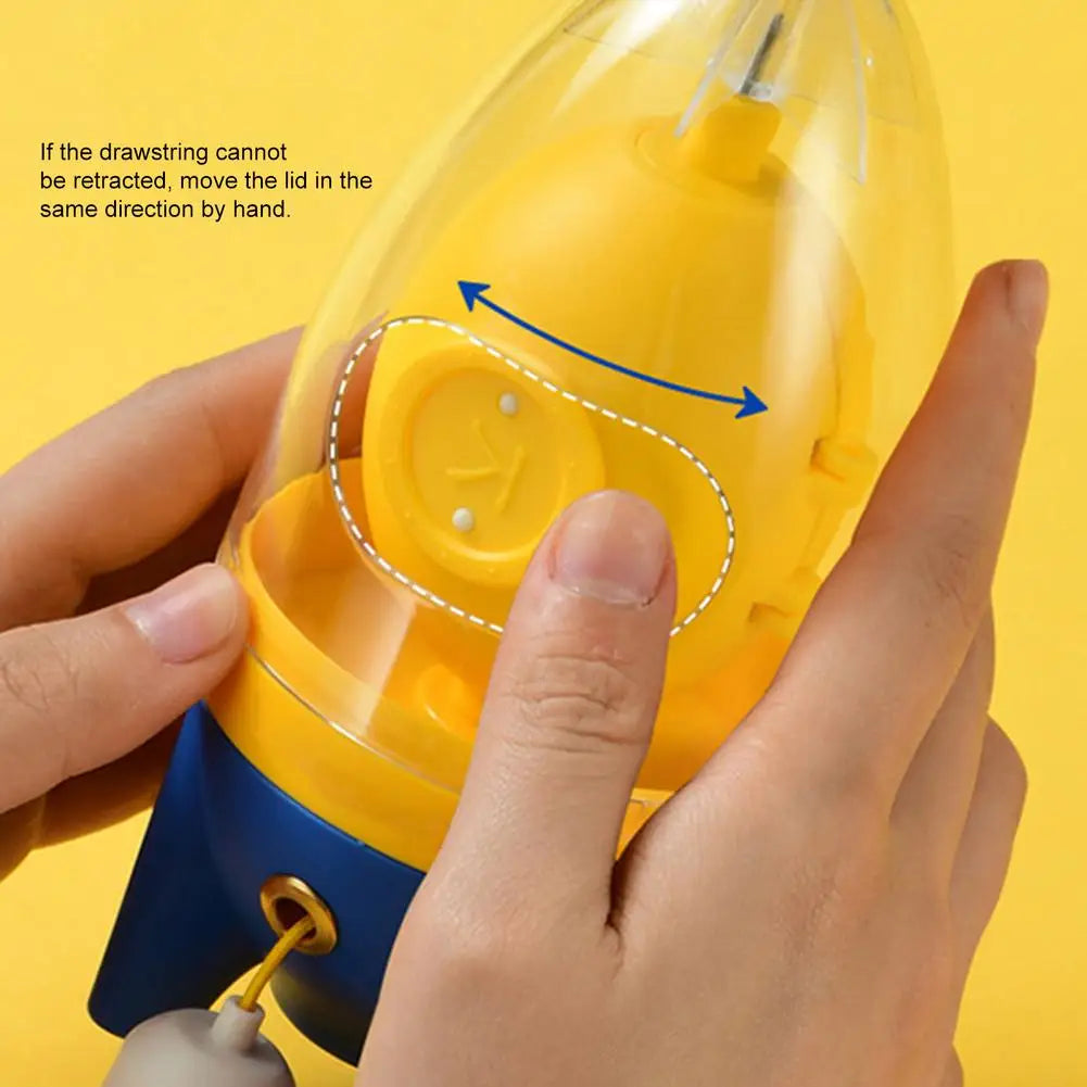 Hand-Powered Golden Egg Mixer – Blend Egg Yolk & White Without Breaking the Shell