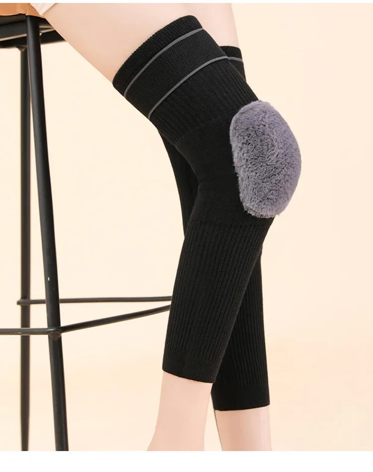 Thermal Knee Warmers – Soft, Heated & Non-Slip Support