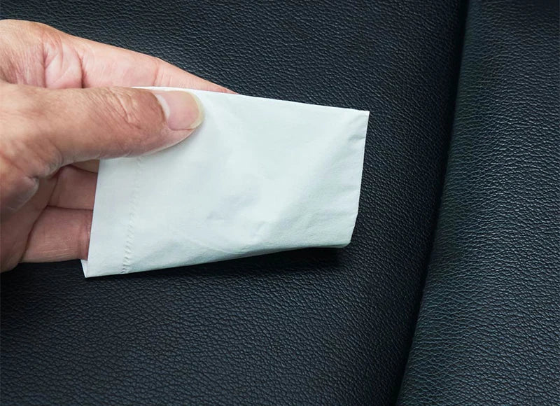 Car Plastic & Leather Restorer – Non-Greasy, UV-Protective Shine for Interiors