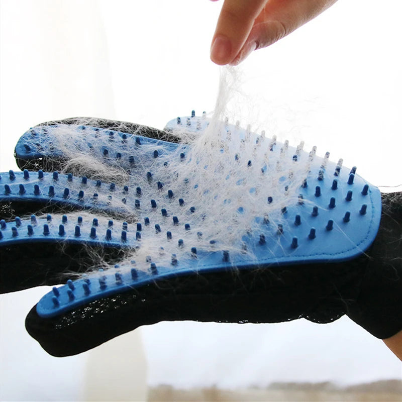 Pet Grooming Glove – Gentle Deshedding and Massage Glove for Cats & Dogs