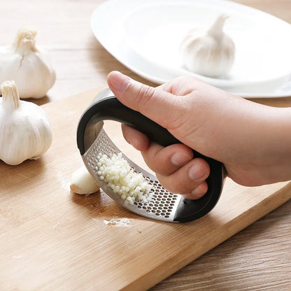 Stainless Steel Garlic Press - Effortless Mincing Tool