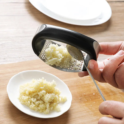 Stainless Steel Garlic Press - Effortless Mincing Tool