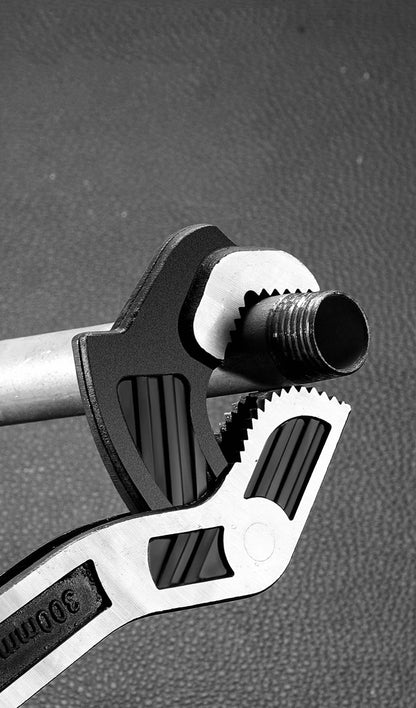 Self-Locking Adjustable Plumber Wrench – CR-V Steel (6 / 8 / 10 / 12 inch)